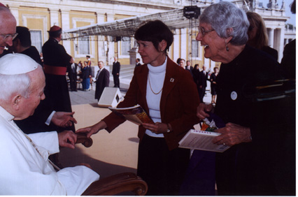 Pope John Paul II greeting ribbon participants.